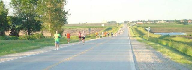 562321_161625620692878_793820592_n